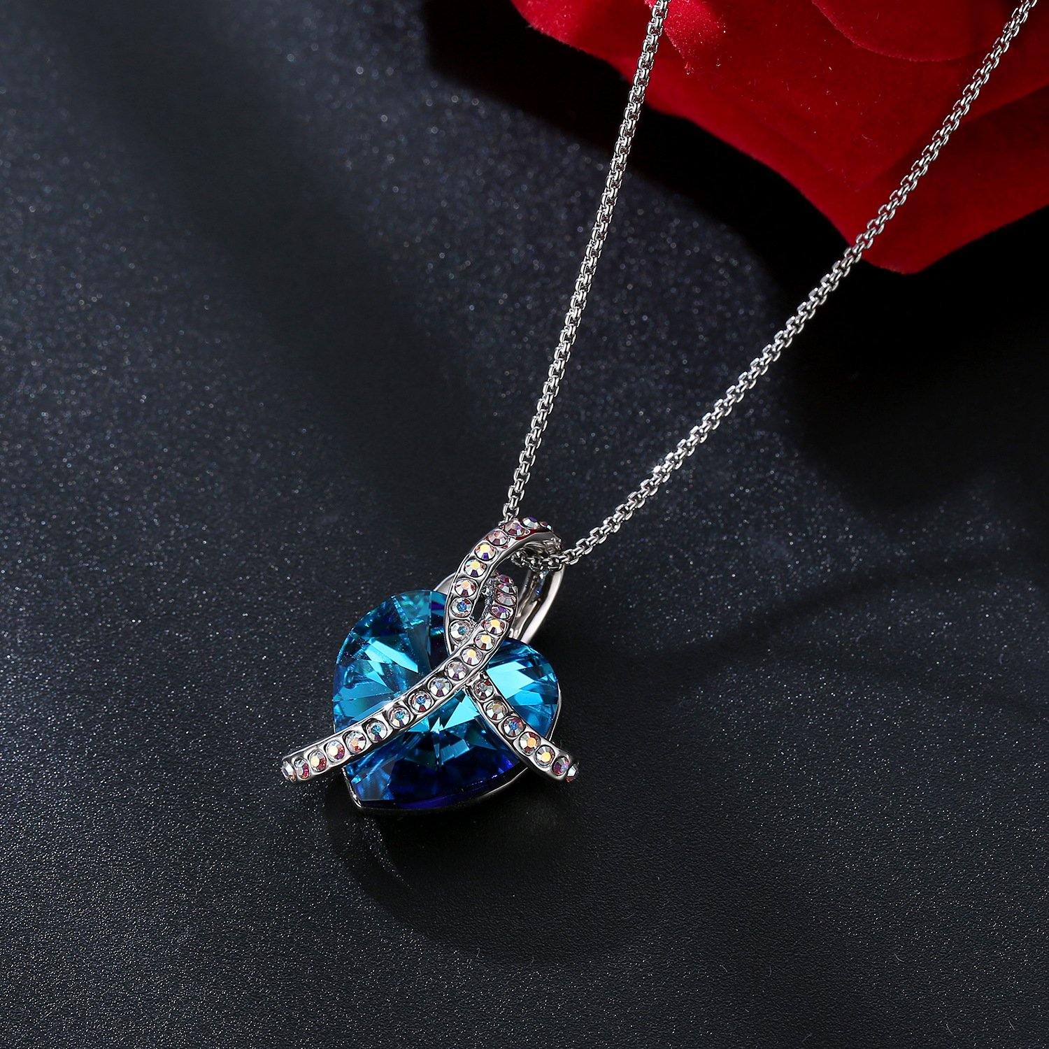 Love Heart Crystal Pave Necklace - Image 3
