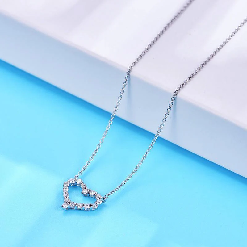 Moissanite love heart sterling silver necklace - Image 5